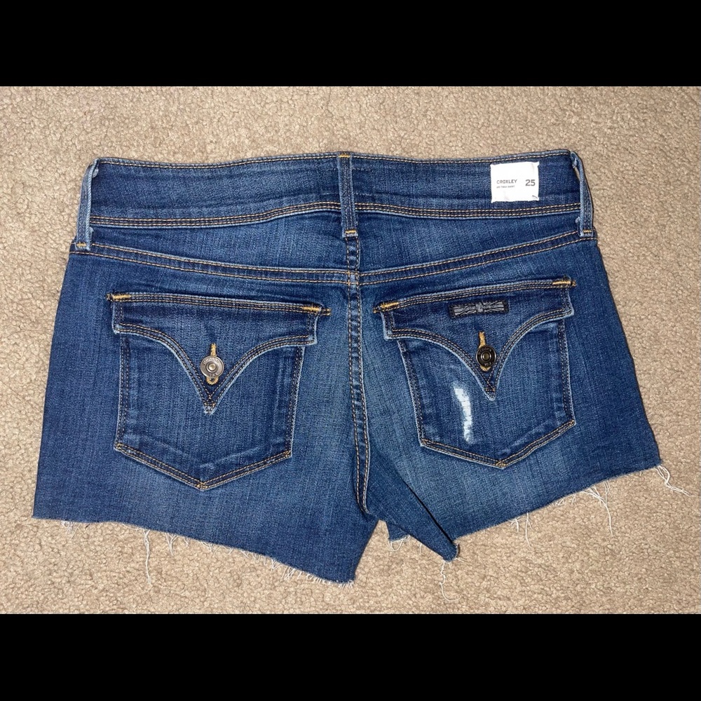Hudson Croxley amid Thigh Short 25 (NWOT)